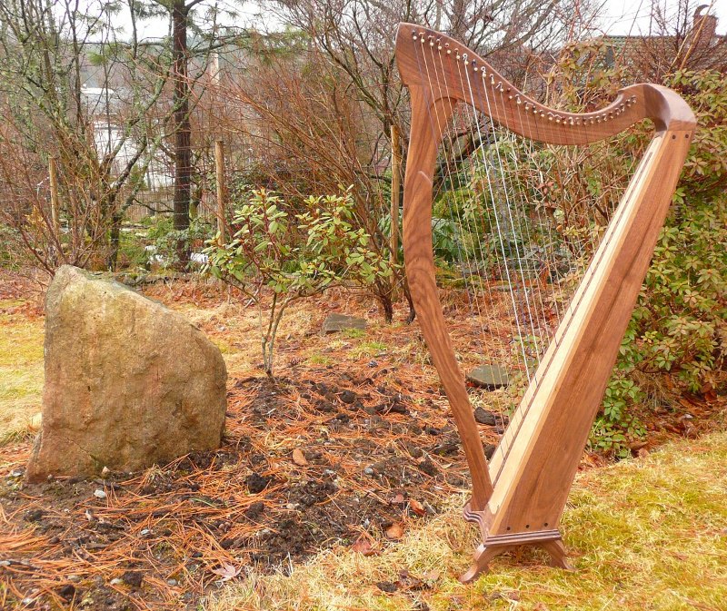 celtic harp